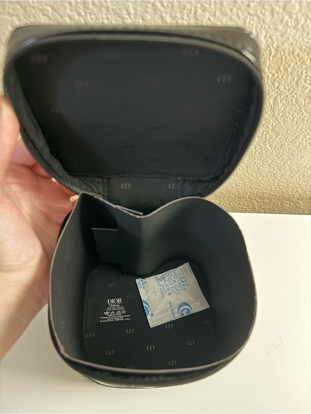 Dior Pouch - Picture 5 of 6